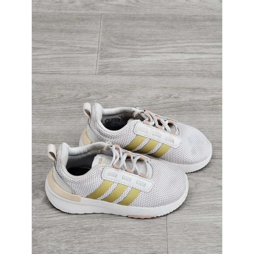 Adidas Racer TR21 Kids Size 7K Gold Beige Running Athletic Sneakers Shoes